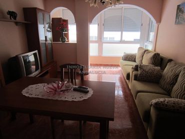 Flat with lift to rent in Nueva Andalucía