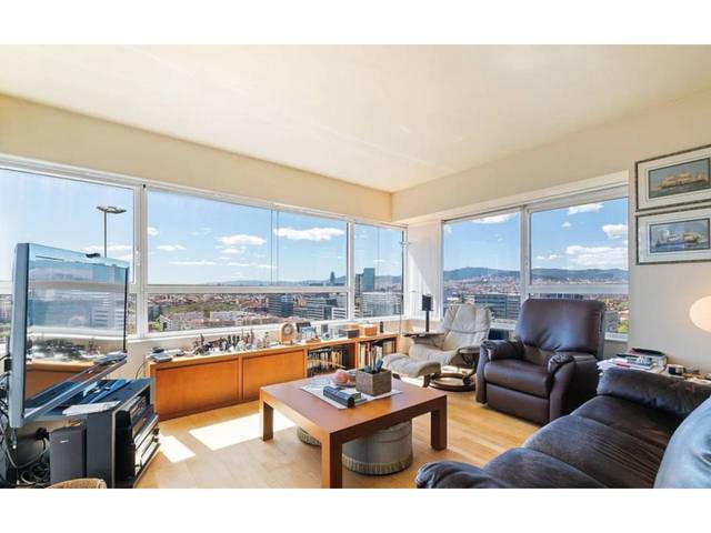 Piso en Venta en Calle Selva de Mar en Diagonal Mar i el Front Marítim del Poblenou