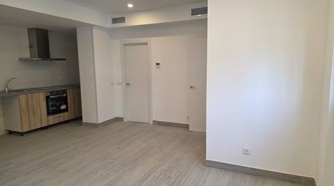 Foto 2 de Piso en venta en Calle del Rio, Fresnos I y II, Torrejón de Ardoz