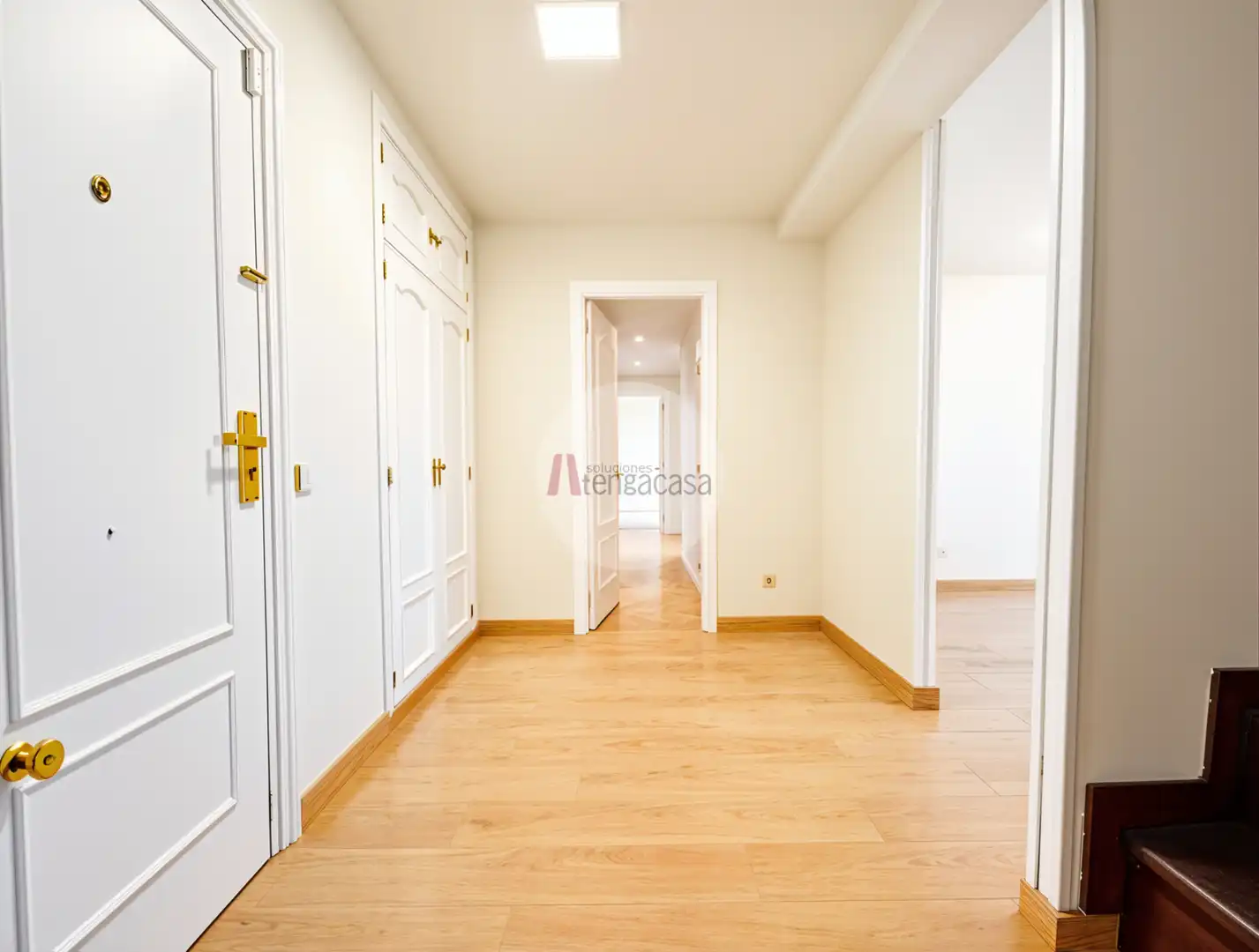 Attic for rent in Pozuelo de Alarcón  with Air Conditioner, Heating and Parquet flooring