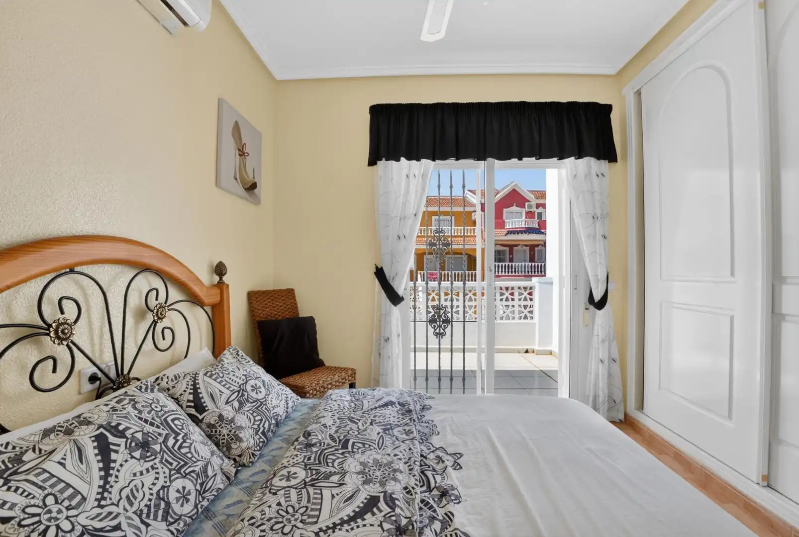 Habitación de Casa adosada en venta en Rojales con Aire acondicionado, Jardín privado y Terraza