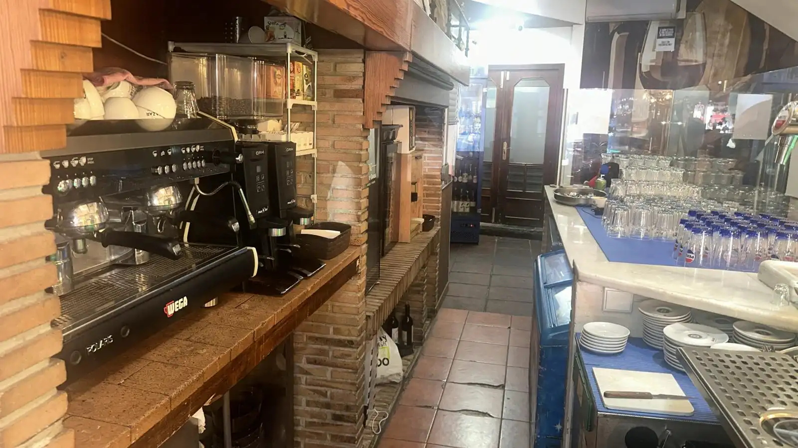 Local en traspaso en Alzira con Aire acondicionado, Calefacción y Terraza