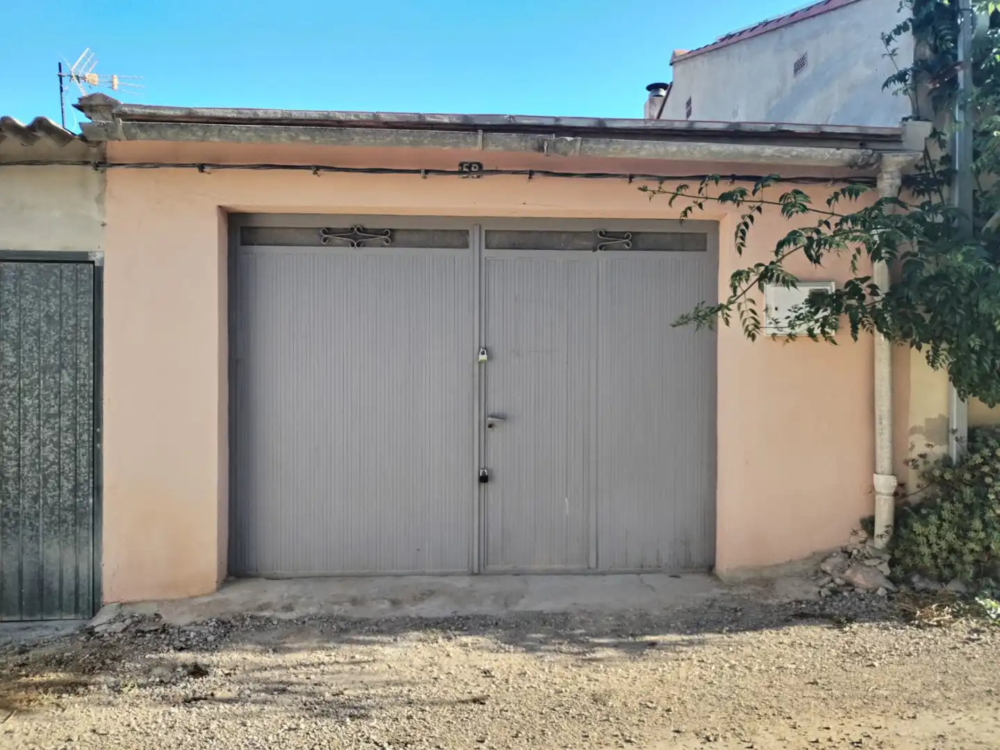 Parking de Local en venta en Llíria