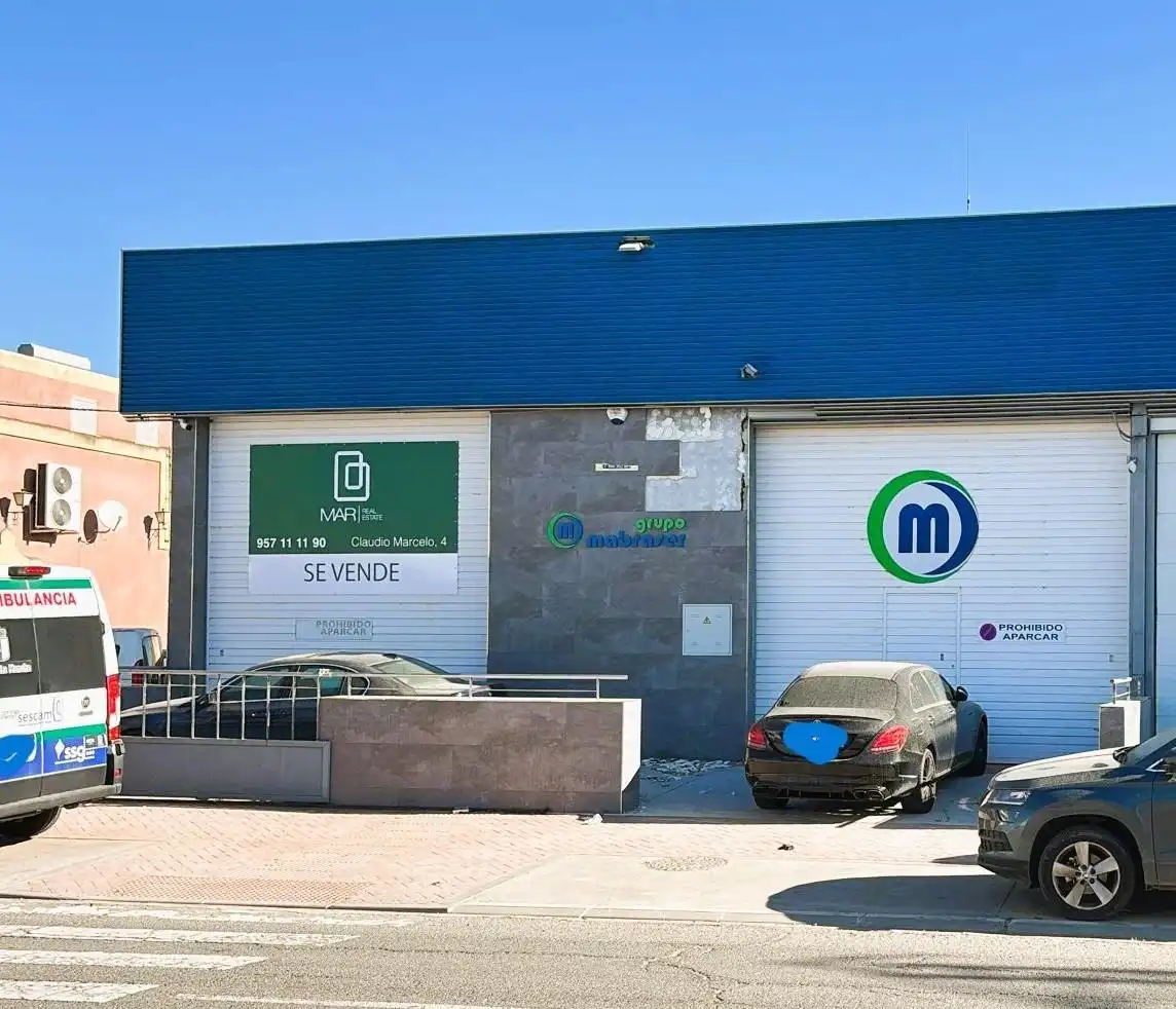 Industriegebäude zum Verkauf in Sur