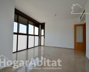 Living room of Flat for sale in Alfara del Patriarca  with Parquet flooring and Storage room