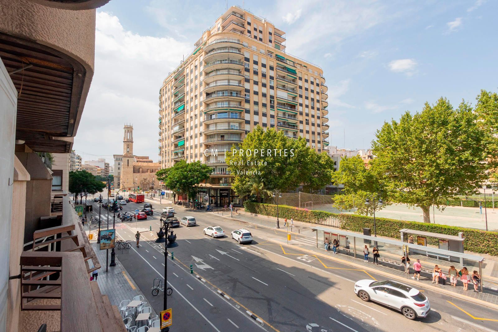 Vista exterior de Apartament en venda en  Valencia Capital amb Aire condicionat, Calefacció i Terrassa