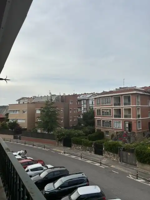 Vista exterior de Pis de lloguer en Getxo  amb Calefacció, Forn i Rentadora