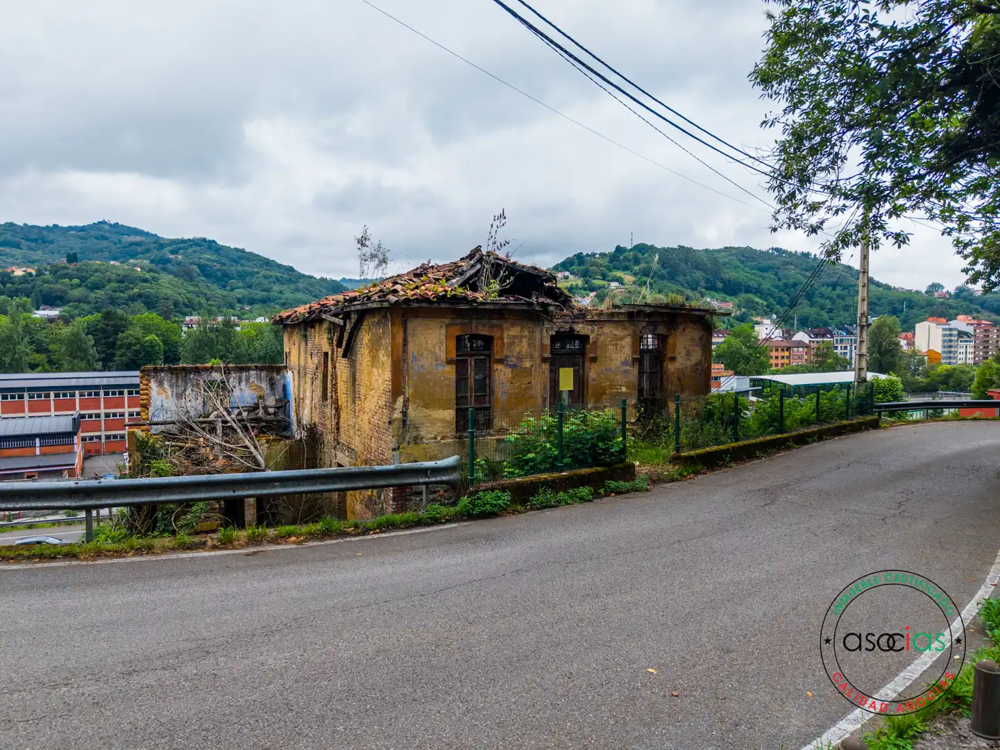 Vista exterior de Casa o xalet en venda en Langreo
