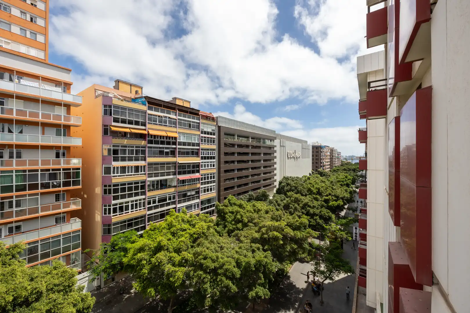 Exterior view of Flat for sale in Las Palmas de Gran Canaria  with Terrace, Storage room and Balcony