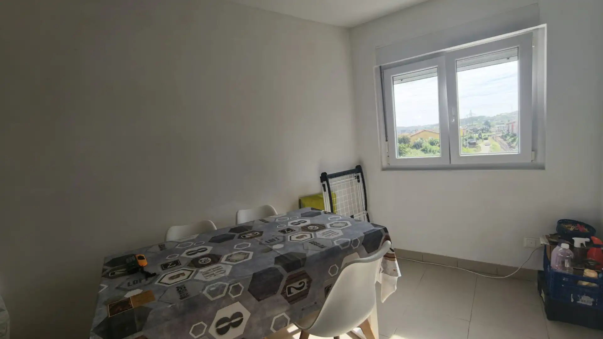 Esszimmer von Wohnung zum Verkauf in Avilés mit Heizung und Parkett