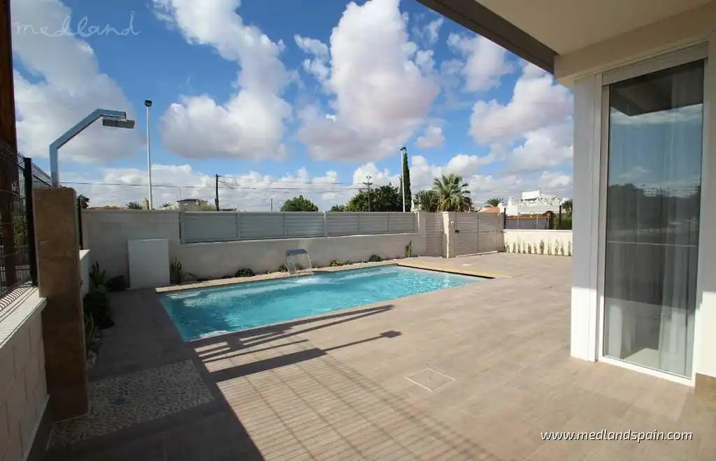 Xalet amb piscina en venda a San Miguel de Salinas, imagen 2