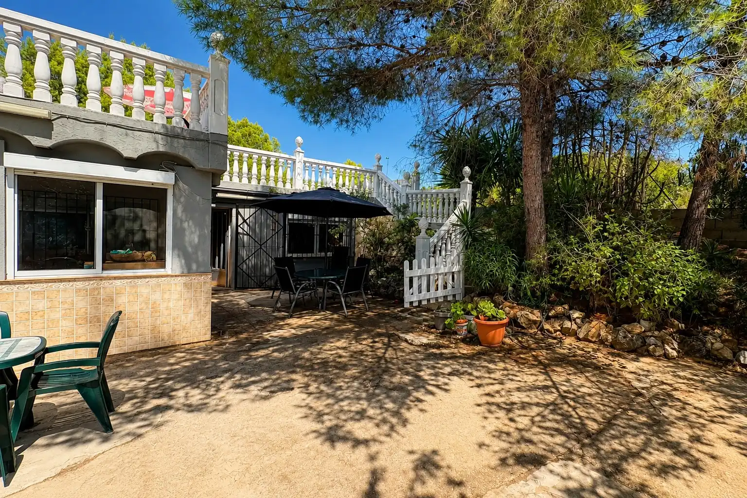 Jardí de Casa o xalet en venda en Alberic amb Jardí privat, Terrassa i Traster