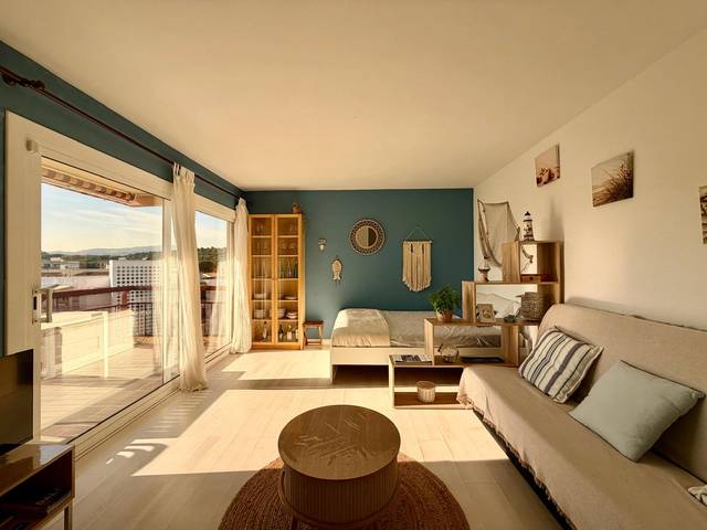 Loft en Alquiler en Carrer Sant Esteve en La Fosca - Cala Margarida