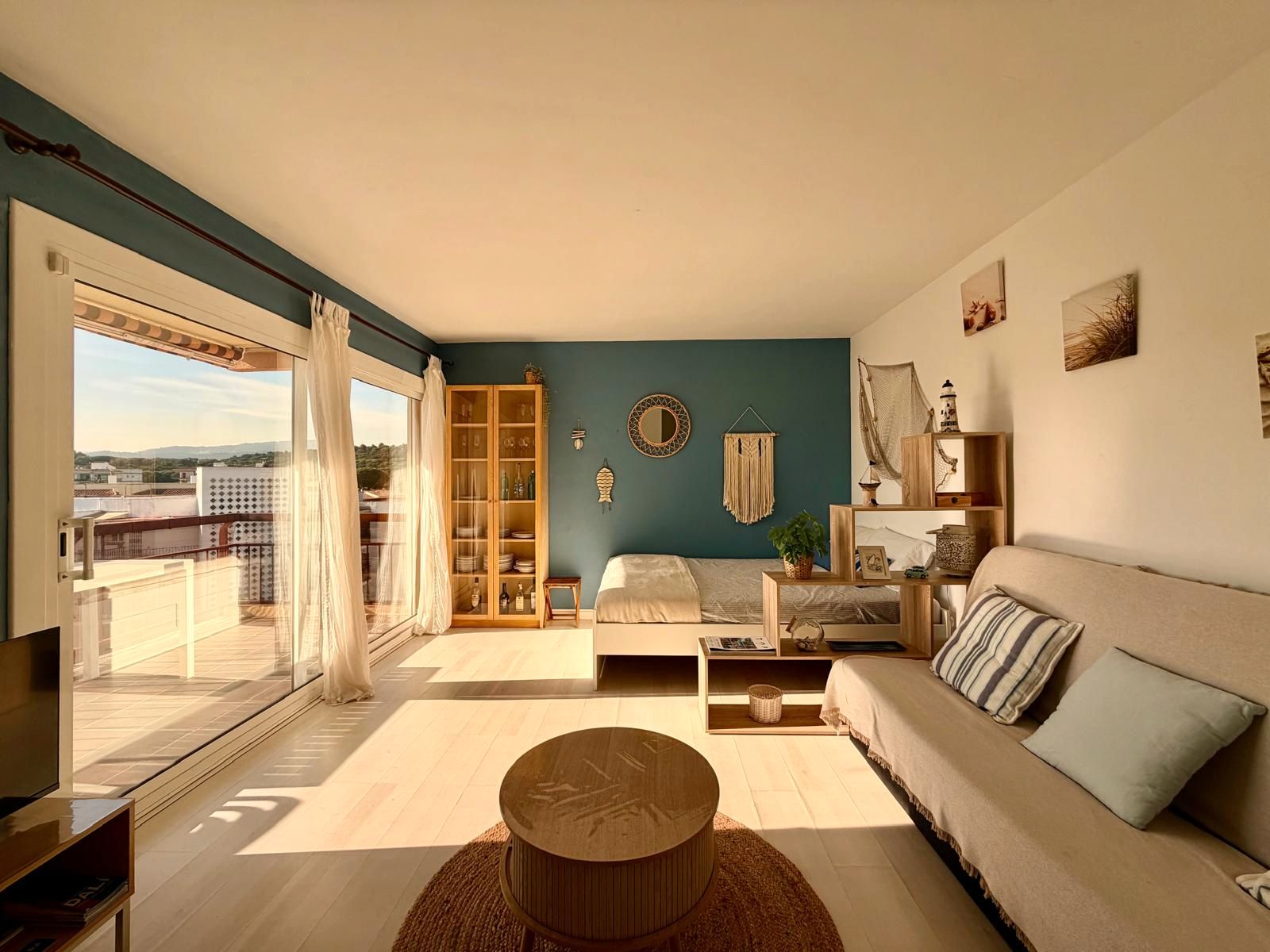 Living room of Lofts for rent in Palamós  with Air Conditioner, Terrace and Furnished