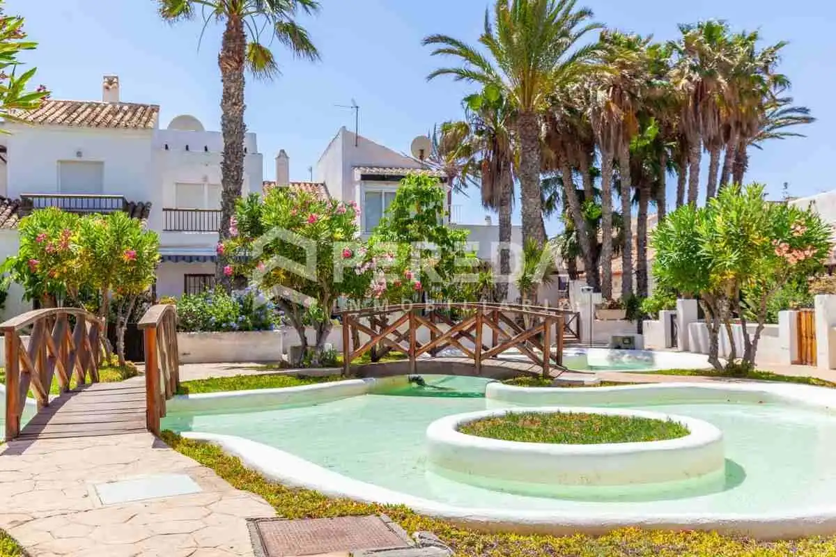 Studio mit Pool zum Verkauf in Avenida ENTREMARES (U), imagen 23