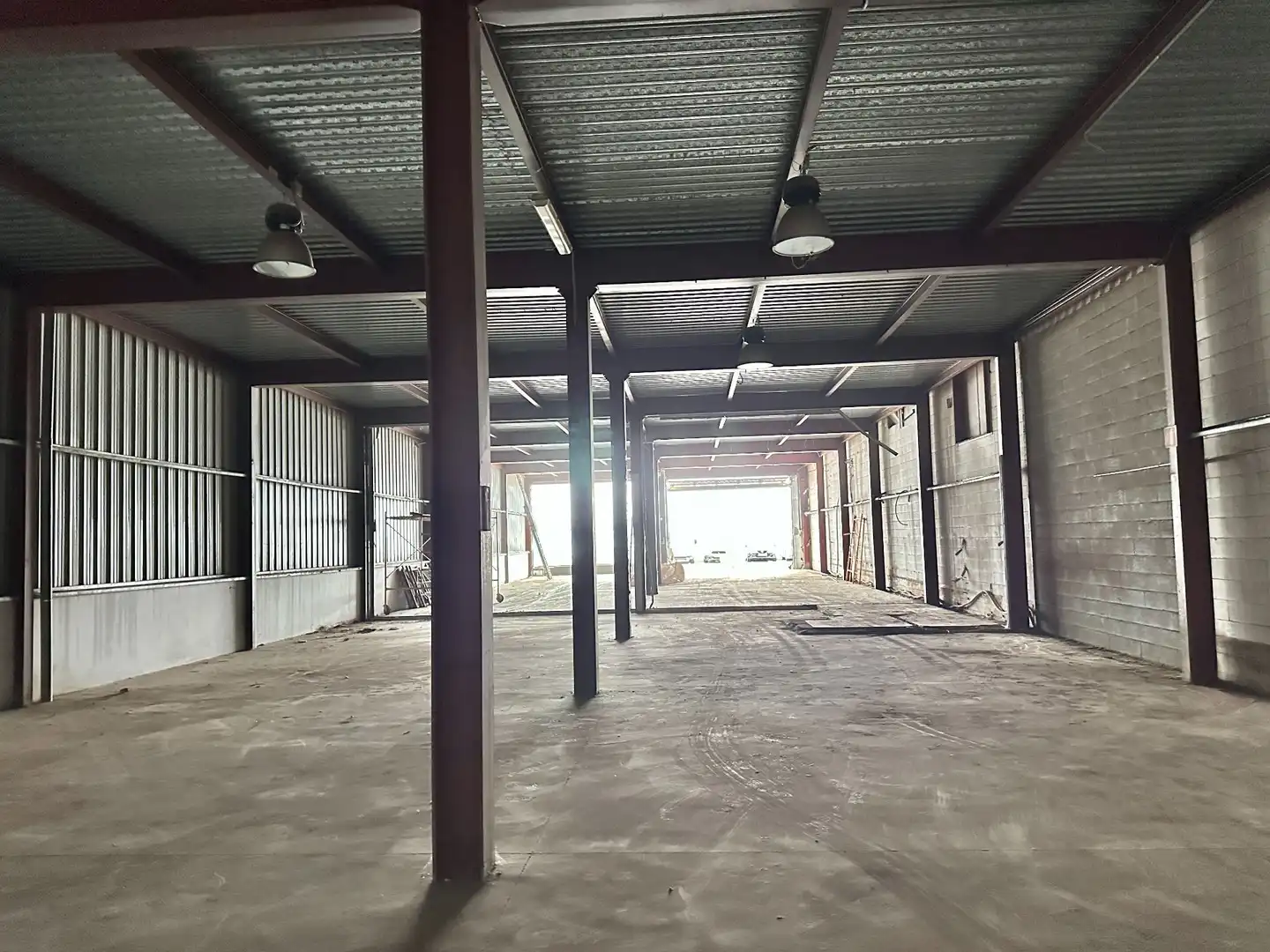 Nave industrial de alquiler en Maliaño
