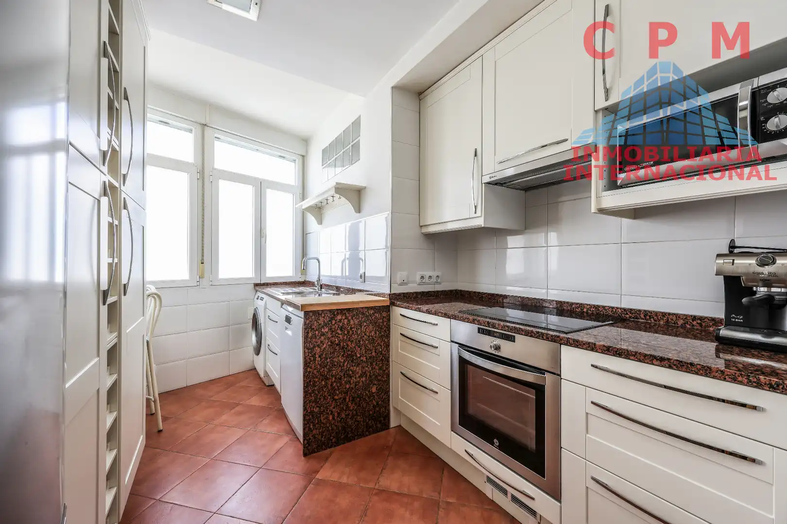 Küche von Wohnung zur Miete in Madrid mit Klimaanlage, Heizung und Parkett