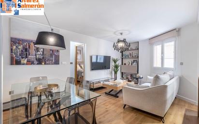 Sala d'estar de Apartament en venda en  Granada Capital amb Aire condicionat i Calefacció