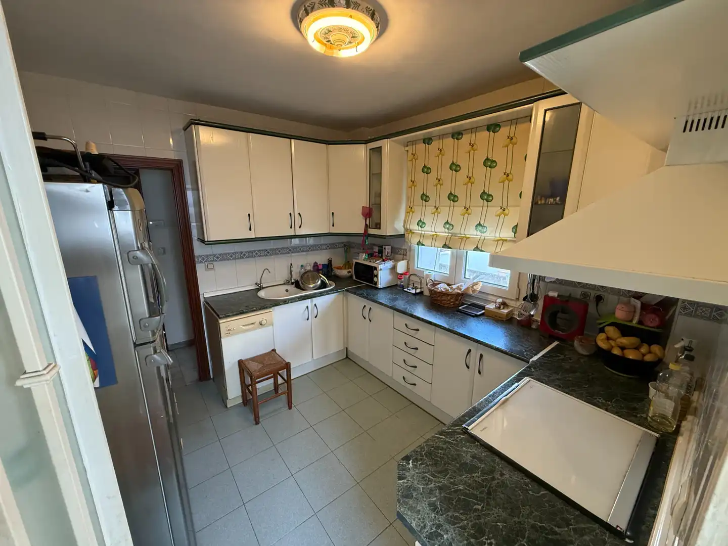 Cocina de Casa o chalet en venta en Las Gabias con Aire acondicionado, Calefacción y Jardín privado