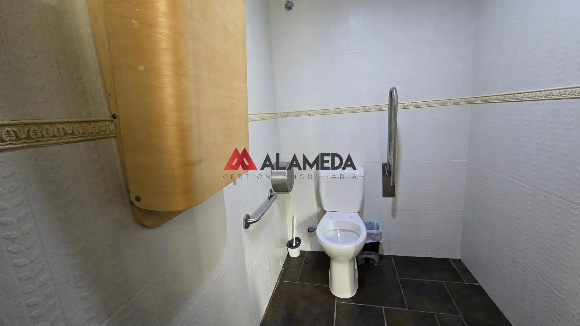 Badezimmer von Gebäude zum Verkauf in Medina Sidonia