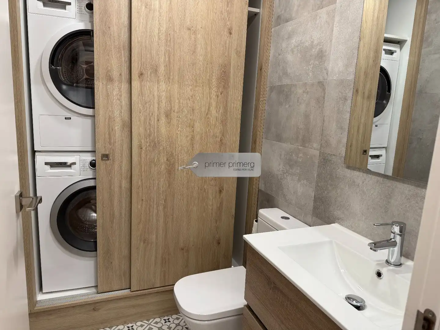 Baño de Piso en venta en Barcelona con Aire acondicionado, Calefacción y Parquet