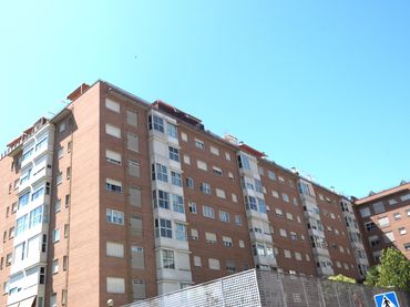 Flat with pool for sale in Calle del Oro