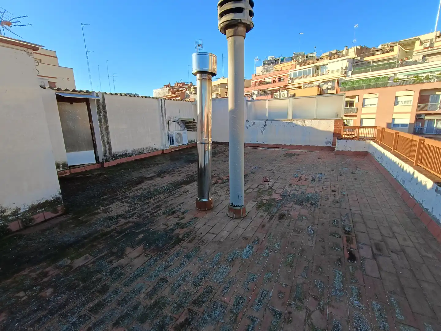 Terrassa de Pis en venda en L'Hospitalet de Llobregat amb Aire condicionat, Calefacció i Terrassa