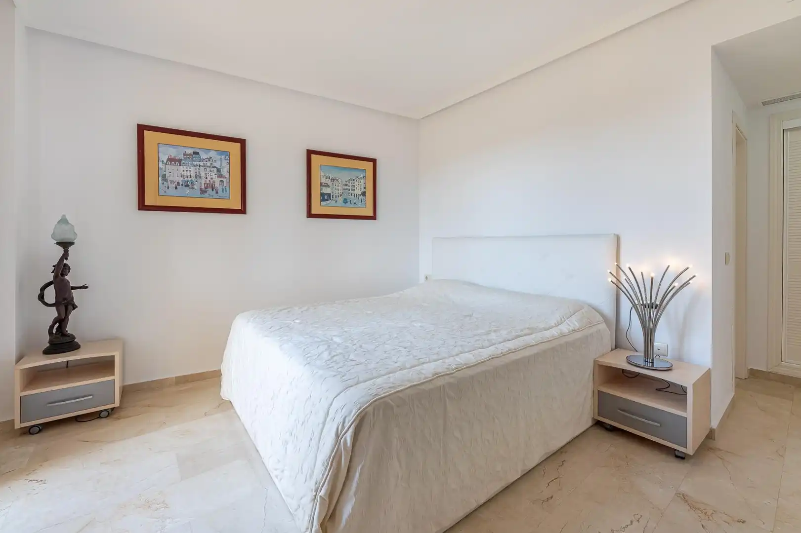Habitación de Apartamento en venta en Benalmádena con Aire acondicionado, Calefacción y Jardín privado