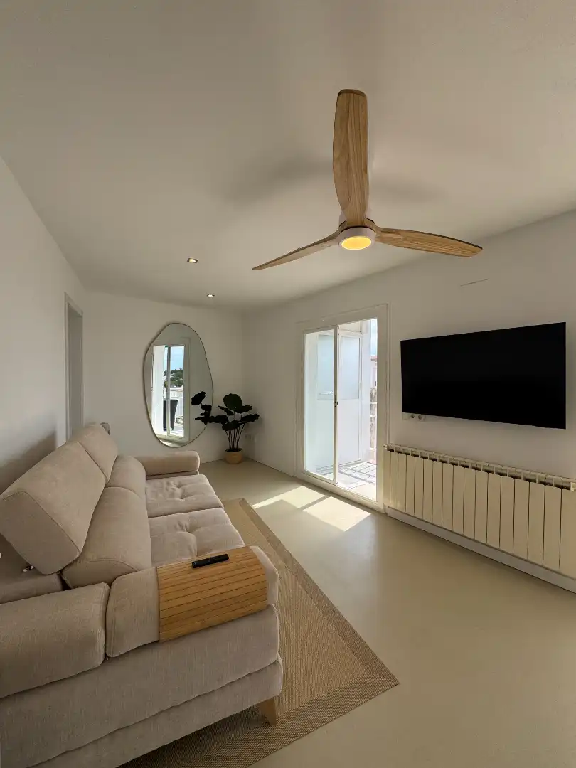 Sala d'estar de Pis en venda en Sant Pol de Mar amb Aire condicionat, Calefacció i Terrassa