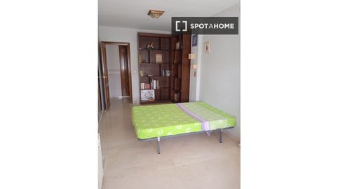 Foto 2 de Habitació a Barrio de Zaidín, Granada Capital