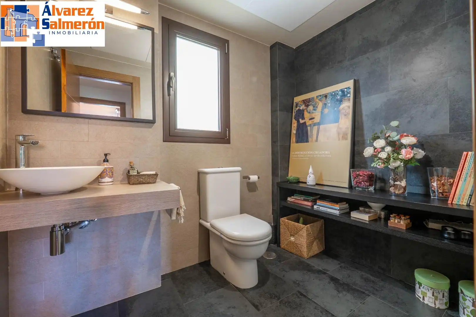 Baño de Casa adosada en venta en Granada con Aire acondicionado y Terraza