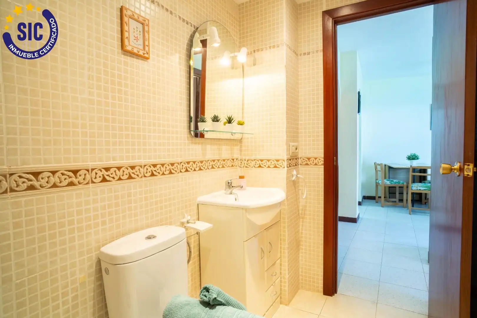 Bany de Apartament en venda en Oropesa del Mar / Orpesa amb Terrassa, Traster i Moblat