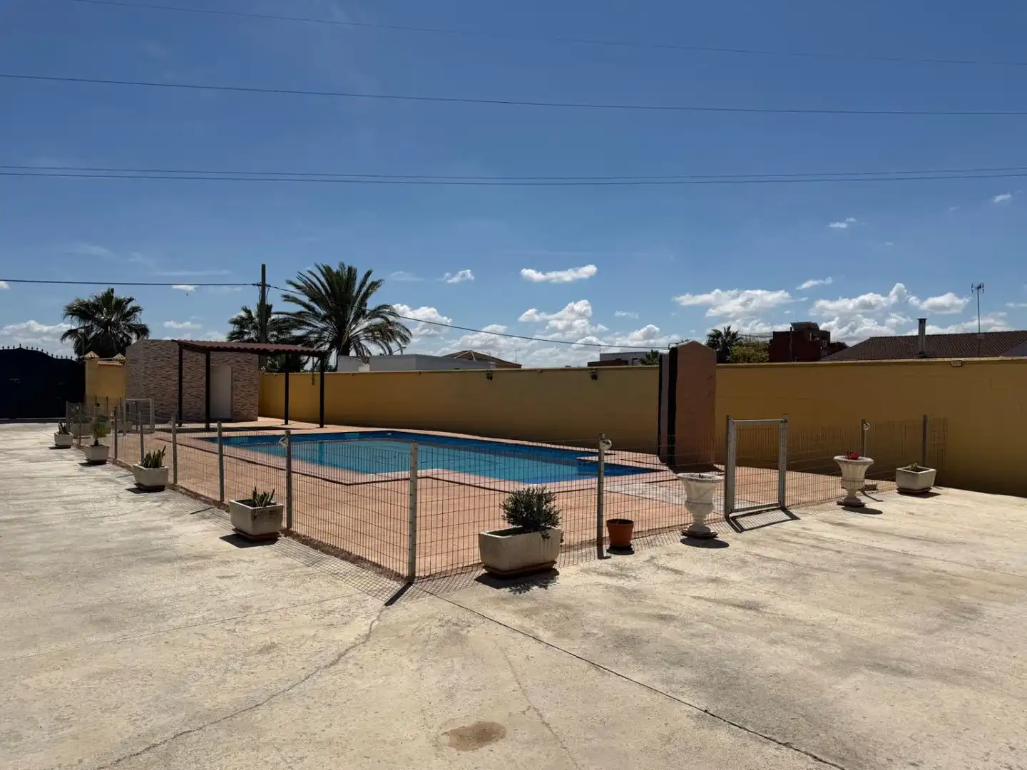 Piscina de Casa o xalet en venda en Los Palacios y Villafranca amb Piscina