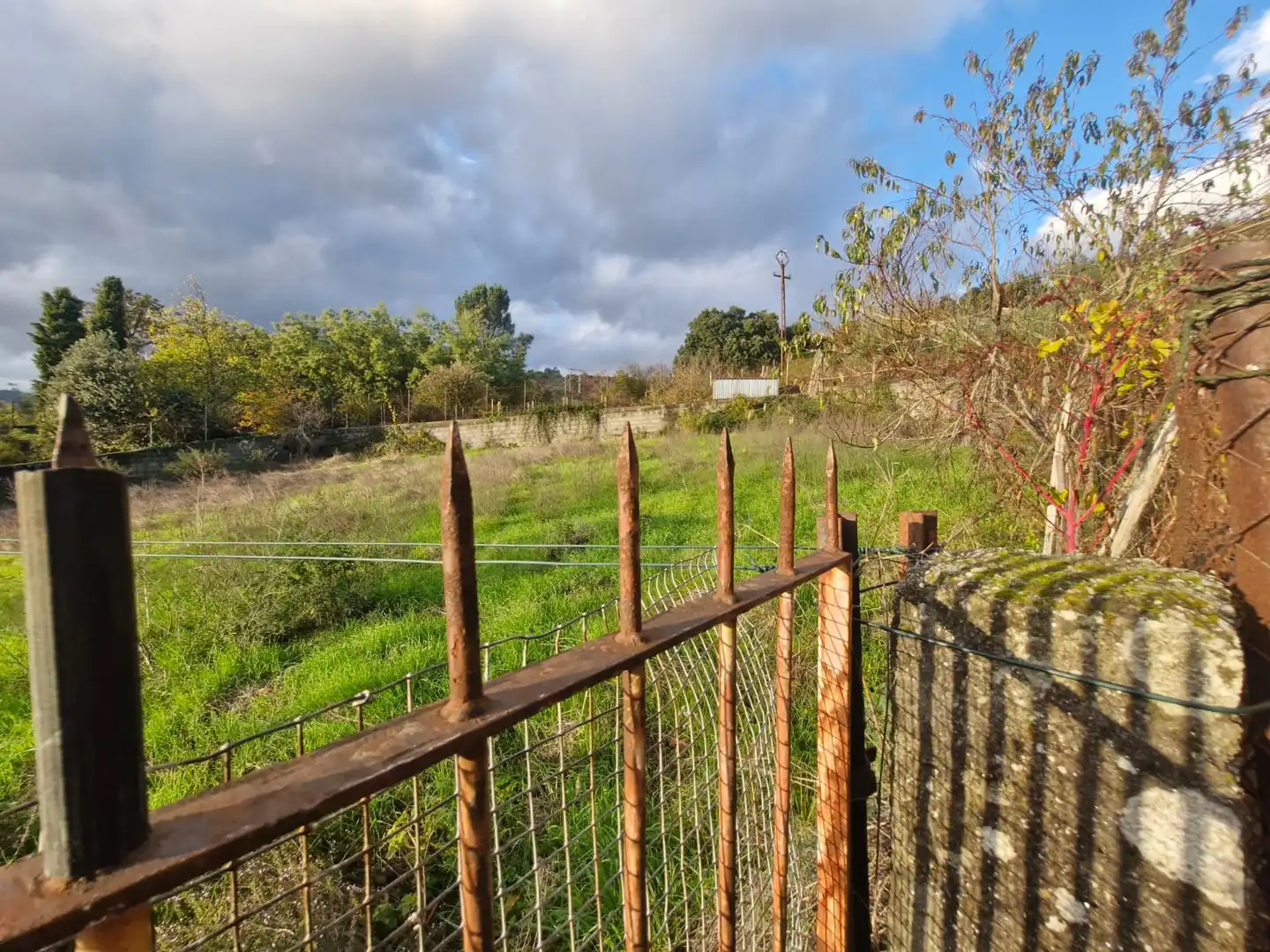 Casa o xalet en venda en Ourense Capital  amb Jardí privat, Traster i Balcó