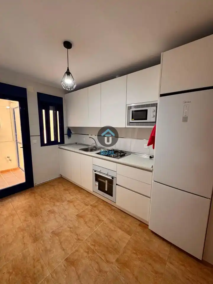 Kitchen of Flat for sale in Talavera de la Reina  with Terrace, Storage room and Furnished