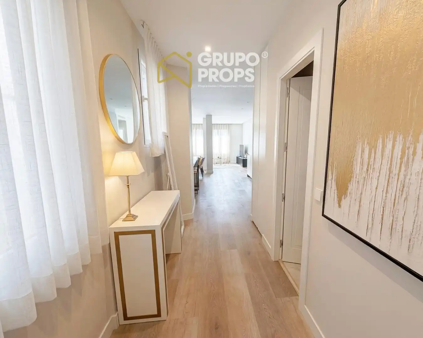 Wohnung zum Verkauf in Madrid mit Klimaanlage und Heizung