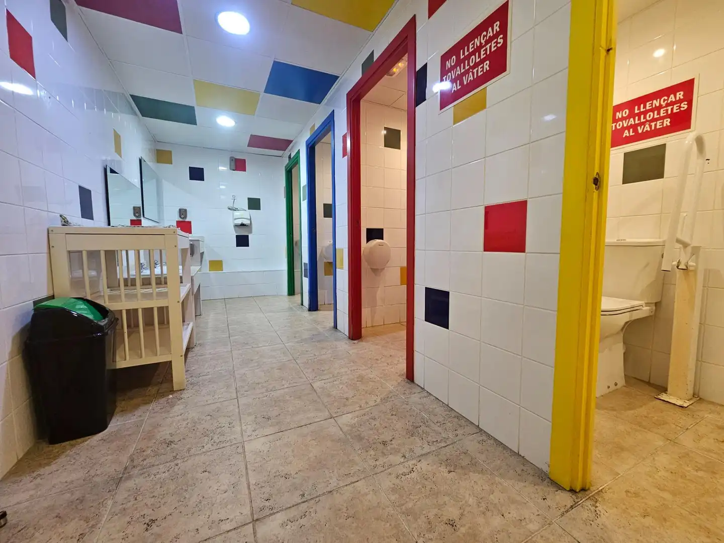 Nau industrial en venda a Calle Santes Creus, Els Pallaresos