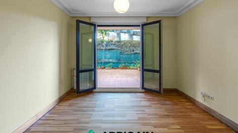 Foto 3 de Pis en venda a Zubiaurre, Intxaurrondo, Gipuzkoa