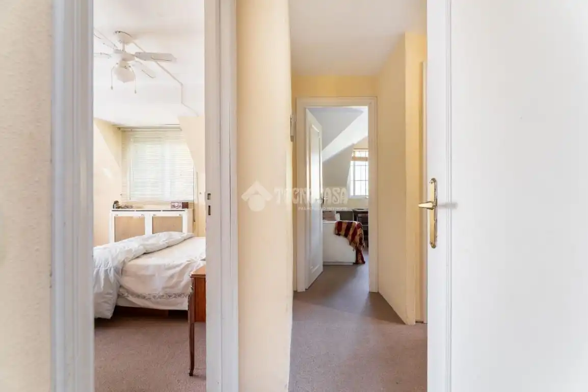 Haus oder Chalet zum Verkauf in Torrelodones mit Heizung, Privatgarten und Terrasse