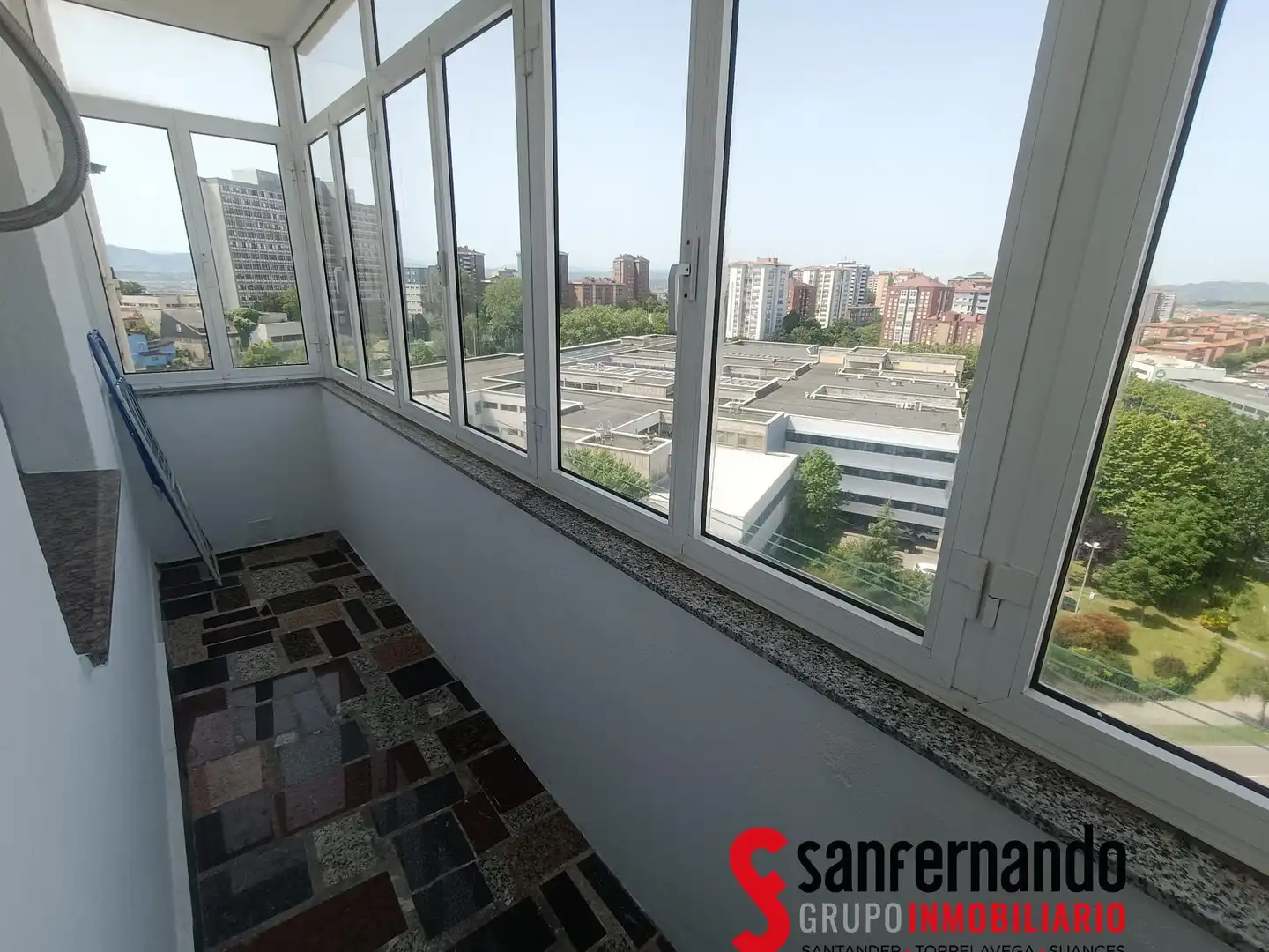 Terraza de Piso de alquiler en Santander con Calefacción y Amueblado