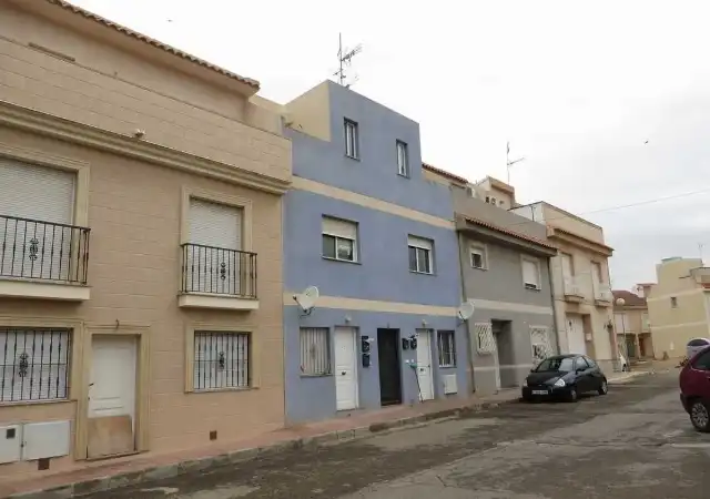Vista exterior de Pis en venda en Puerto de Mazarrón