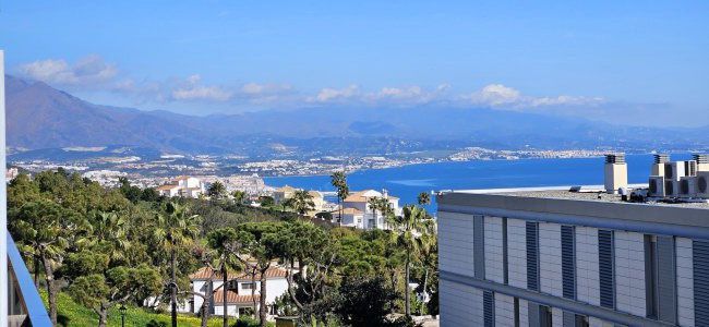 Exterior view of Apartment for sale in Manilva  with Air Conditioner, Heating and Terrace