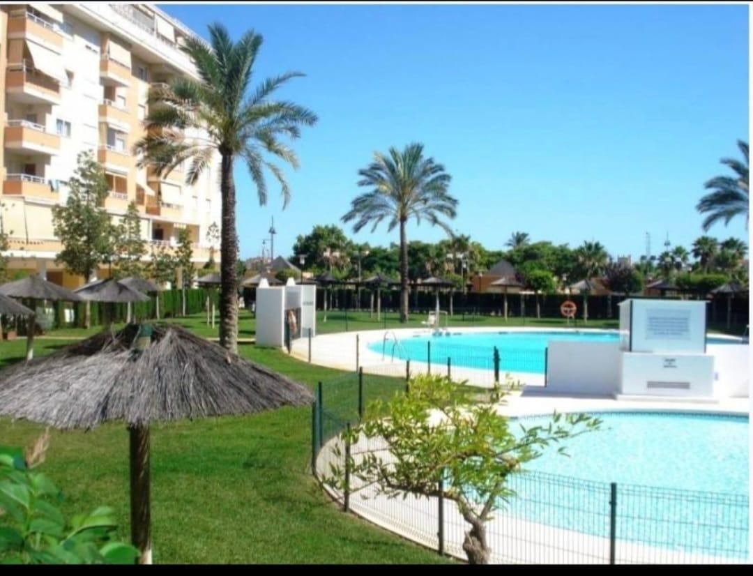 Piscina de Pis de lloguer en Málaga Capital amb Aire condicionat, Jardí privat i Terrassa
