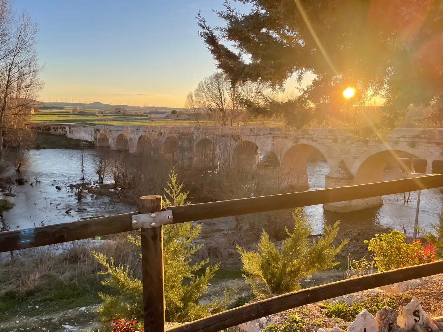 Vista exterior de Finca rústica en venta en Peral de Arlanza con Trastero y Horno