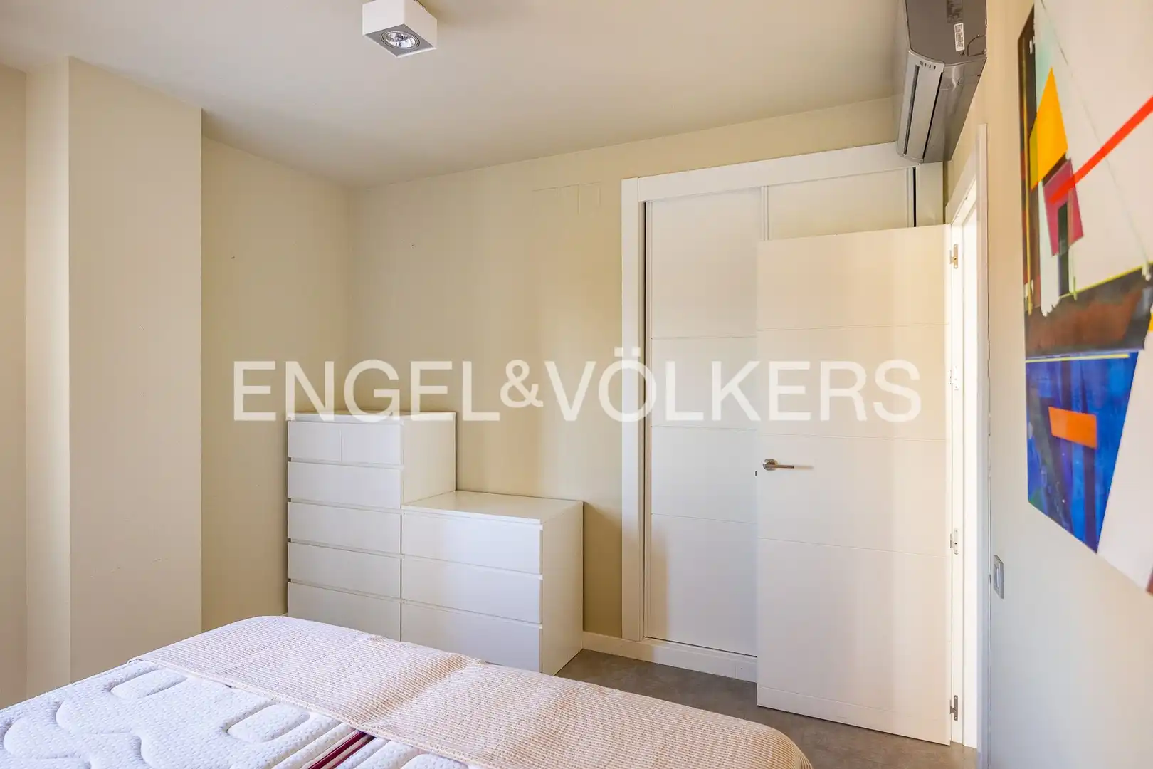 Habitación de Ático en venta en Ayamonte con Aire acondicionado, Calefacción y Jardín privado