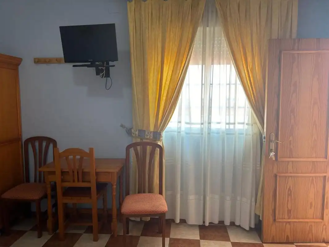 Habitación de Local en venta en Navalvillar de Pela con Aire acondicionado y Calefacción