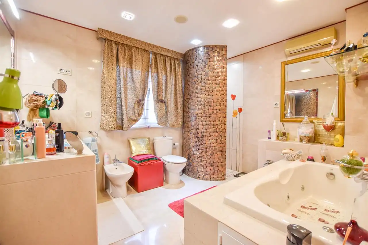 Baño de Casa o chalet en venta en Águilas con Aire acondicionado, Jardín privado y Trastero