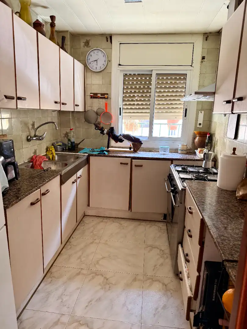 Cocina de Casa adosada en venta en Barcelona con Calefacción, Terraza y Balcón