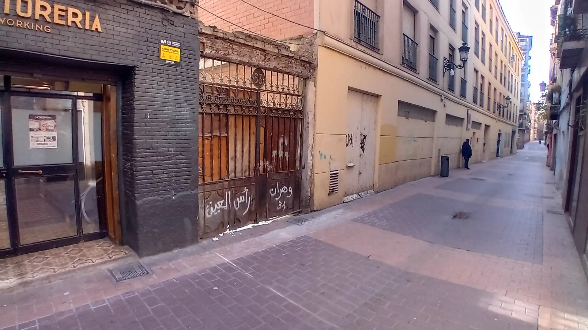 Außenansicht von Residential zum Verkauf in Zaragoza