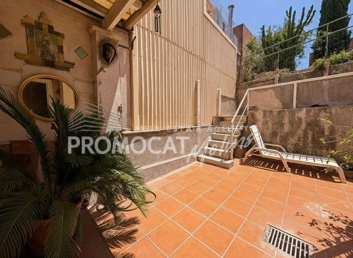Terraza de Casa o chalet en venta en Molins de Rei con Aire acondicionado, Calefacción y Jardín privado